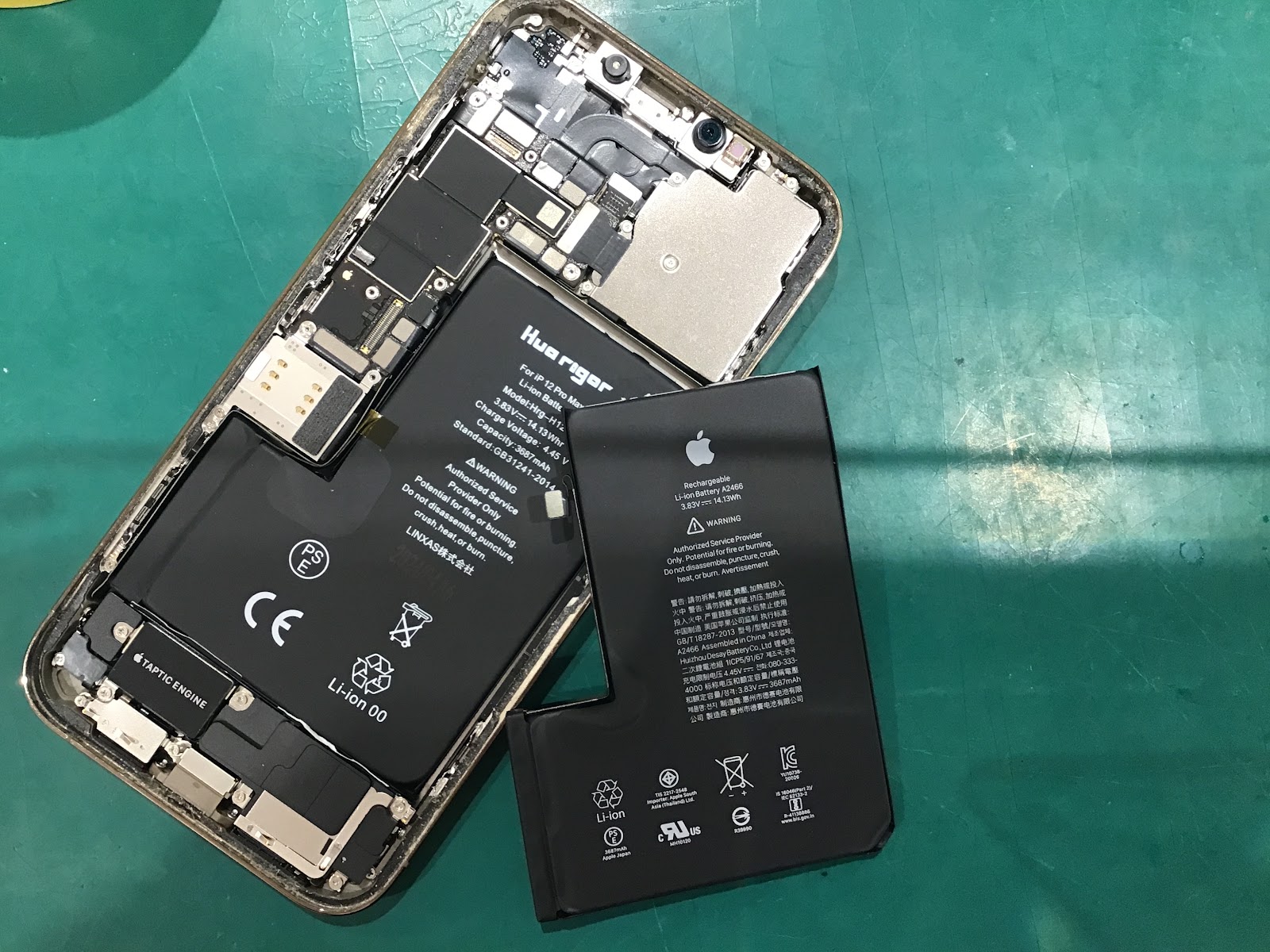 iPhoneのバッテリー持ち、そろそろ悪くなってきていませんか？スマホ修理工房橋本駅店にご相談ください！！